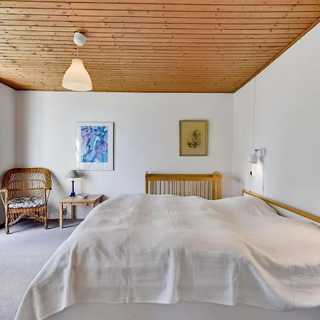 בית נופש Styrkar - 4km From The Sea By Interhome *